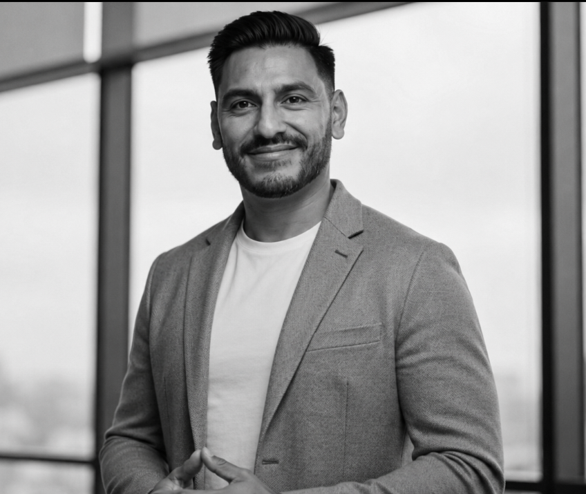 Portrait of Eddie D. Coronado, founder of Nexa Brand Studio